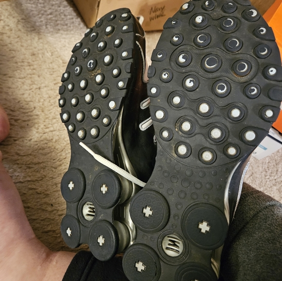 Nike Shox - Picture 3 of 3